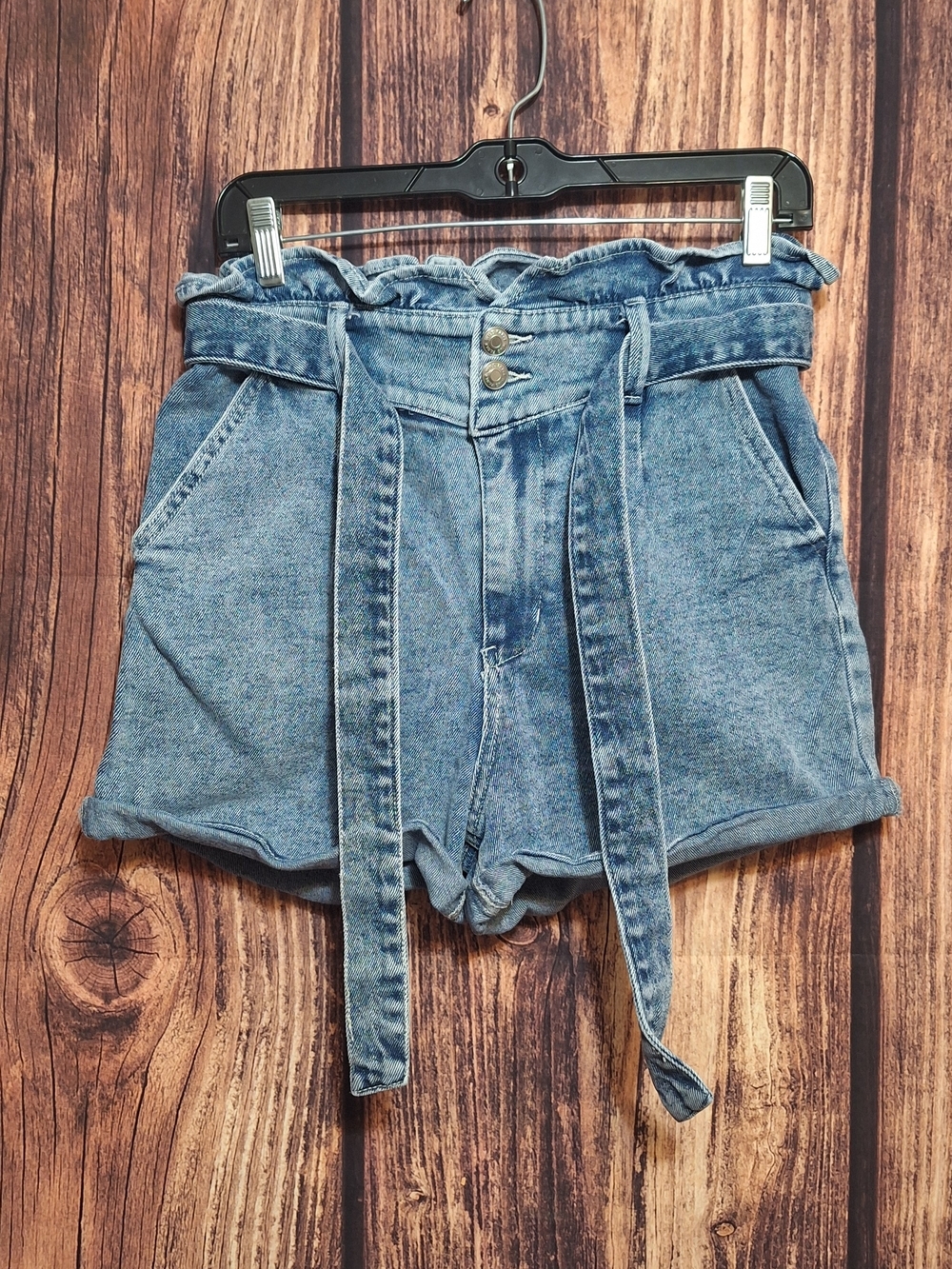 wild fable Light Blue High-Rise Paperbag Tie Denim Shorts Size Small